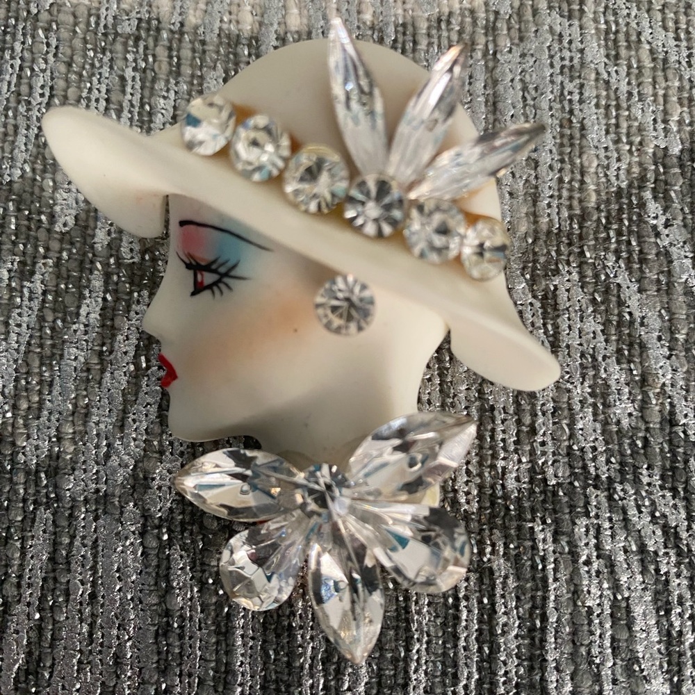Vintage Doll Face Lady Rhinestone Porcelain Brooch Hat Design